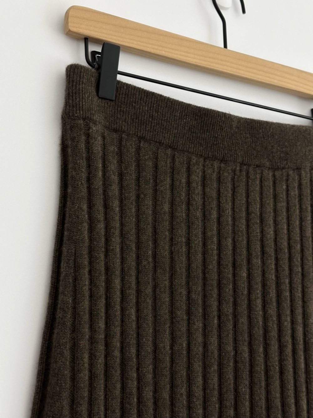 quince cashmere skirt - Picture 7 of 10